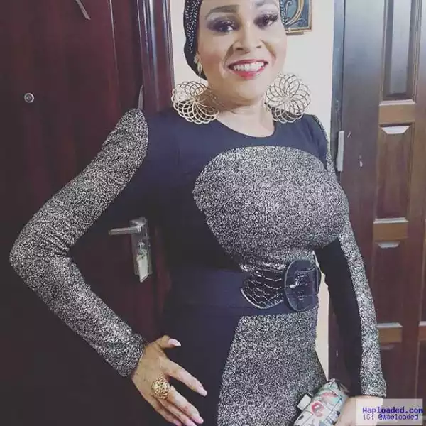 Photos: Actress Bukky Wright Looks Flawless In Skin Tight Dress & Lovely Shoes